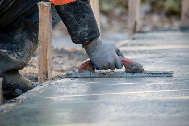 Best Concrete Pool Decks in Mcgregor, TX